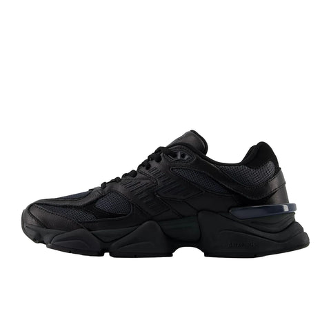 New Balance 9060 volledig zwart U9060NRI